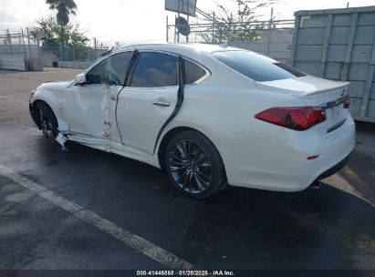 2018 INFINITI Q70 3.7 LUXE White  Gasoline JN1BY1AP1JM181139 photo #4