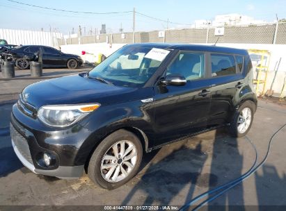 2017 KIA SOUL + Black  Gasoline KNDJP3A52H7492190 photo #3