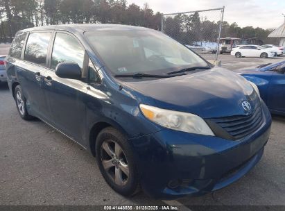 2011 TOYOTA SIENNA BASE V6 Blue  Gasoline 5TDZK3DC9BS028189 photo #1