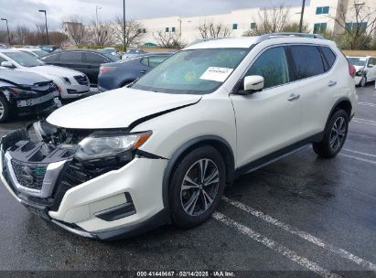 2019 NISSAN ROGUE SV White  Gasoline JN8AT2MT6KW265473 photo #3