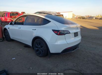 2024 TESLA MODEL Y LONG RANGE DUAL MOTOR ALL-WHEEL DRIVE White  Electric 7SAYGAEE6RF206658 photo #4