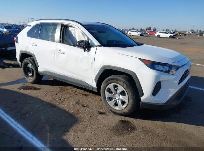 2021 TOYOTA RAV4 LE White  Gasoline 2T3K1RFV3MW162526 photo #1