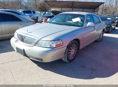 2004 LINCOLN TOWN CAR SIGNATURE Silver  Gasoline 1LNHM81W14Y612252 photo #3