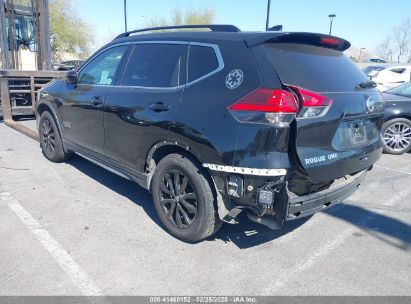 2017 NISSAN ROGUE SV Black  Gasoline 5N1AT2MT6HC755526 photo #4