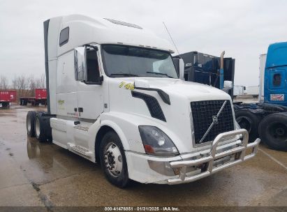 2016 VOLVO VN VNL White  Diesel 4V4NC9EH3GN949981 photo #1