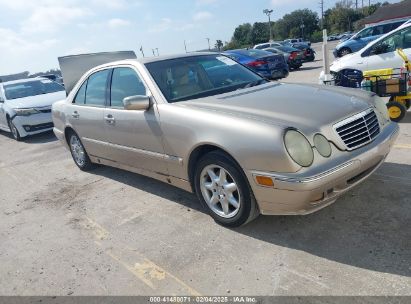 2001 MERCEDES-BENZ E 320 Gold  Gasoline WDBJF65JX1B322978 photo #1