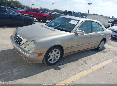 2001 MERCEDES-BENZ E 320 Gold  Gasoline WDBJF65JX1B322978 photo #3