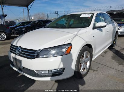 2015 VOLKSWAGEN PASSAT 1.8T LIMITED EDITION White  Gasoline 1VWAT7A30FC111097 photo #3