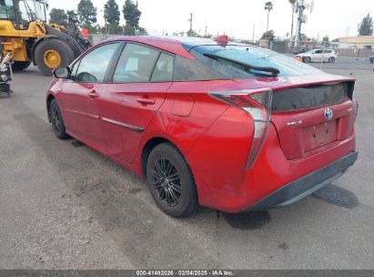 2016 TOYOTA PRIUS TWO Red  Hybrid JTDKBRFU0G3515199 photo #4