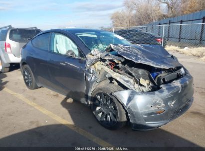 2020 TESLA MODEL Y LONG RANGE DUAL MOTOR ALL-WHEEL DRIVE Gray  Electric 5YJYGDEE9LF010929 photo #1