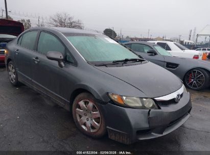 2010 HONDA CIVIC LX Gray  Gasoline 19XFA1F59AE081024 photo #1