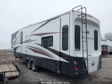 2013 REDWOOD OTHER 4V0FC3621DR002570 photo #4
