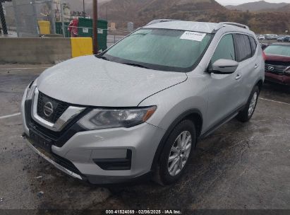 2017 NISSAN ROGUE SV Silver  Gasoline KNMAT2MV0HP607869 photo #3