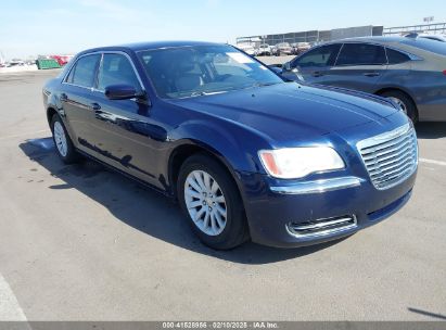 2014 CHRYSLER 300 Blue  Flexible Fuel 2C3CCAAG9EH382767 photo #1