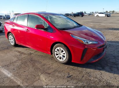 2019 TOYOTA PRIUS LE Red  Hybrid JTDKARFU2K3069858 photo #1