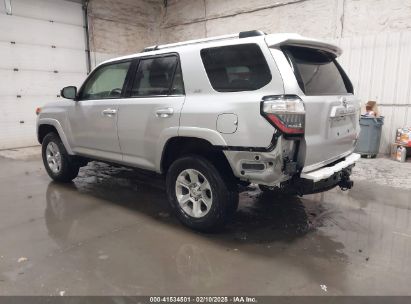 2024 TOYOTA 4RUNNER SR5 Silver  Gasoline JTEMU5JR2R6243332 photo #4