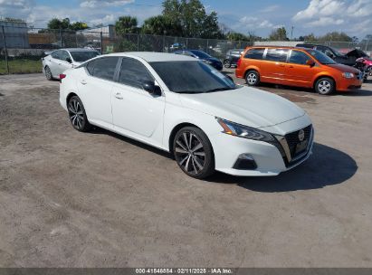 2022 NISSAN ALTIMA SR FWD White  Gasoline 1N4BL4CV5NN386736 photo #1