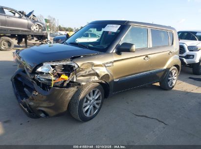 2013 KIA SOUL Brown  Gasoline KNDJT2A51D7539757 photo #3