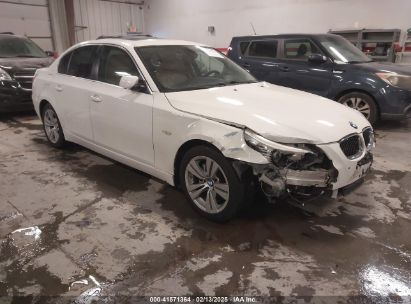 2010 BMW 528I White  Gasoline WBANU5C57AC127016 photo #1