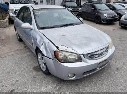 2004 KIA SPECTRA EX/LX Silver  Gasoline KNAFE121845043143 photo #1