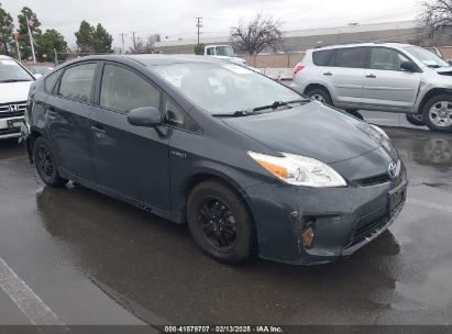 2014 TOYOTA PRIUS TWO Gray  Hybrid JTDKN3DU3E0391452 photo #1