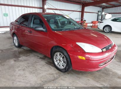 2000 FORD FOCUS ZTS Red  Gasoline 1FAHP3835YW197115 photo #1