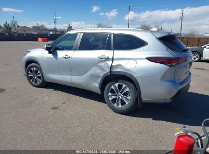 2024 TOYOTA HIGHLANDER XLE Silver  Gasoline 5TDKDRBH6RS541908 photo #4