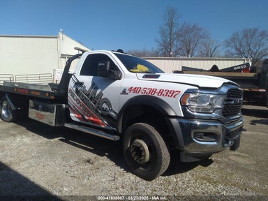 2024 RAM 5500 CHASSIS TRADESMAN/SLT 3C7WRMDL4RG173981 photo #1