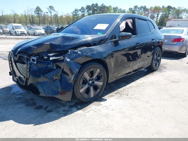 2024 BMW IX M60 Black  Electric WB533CF06RCN40621 photo #3