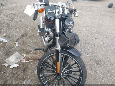 2024 HARLEY-DAVIDSON FXBR 1HD1YEZ14RB037168 photo #1