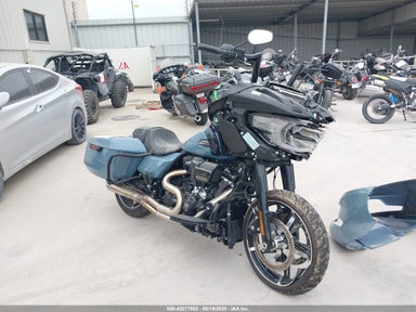 2024 HARLEY-DAVIDSON FLTRX Light Blue  Gasoline 1HD1KH719RB616355 photo #1