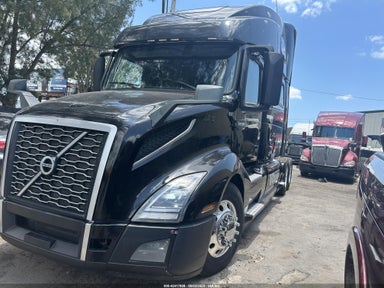 2020 VOLVO VNL   Diesel 4V4NC9TL2LN255803 photo #3