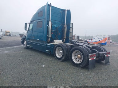 2001 VOLVO VN VNL Green  Diesel 4V4NC9TJX1N325933 photo #4