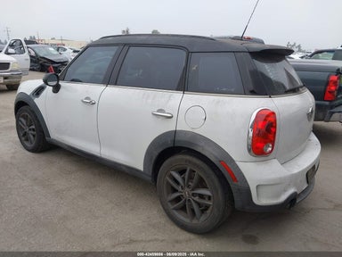 2011 MINI COOPER S COUNTRYMAN WMWZC3C52BWL78647 photo #4