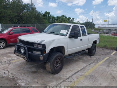 1996 CHEVROLET GMT-400 K1500 1GCEK19R7TE210173 photo #3