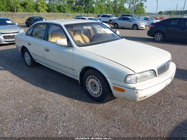 1994 INFINITI Q45 JNKNG01D2RM260696 photo #1