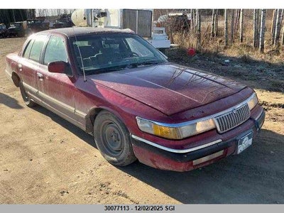 2MELM75W8RX681755 MERCURY GRAND MARQUIS Photo 1