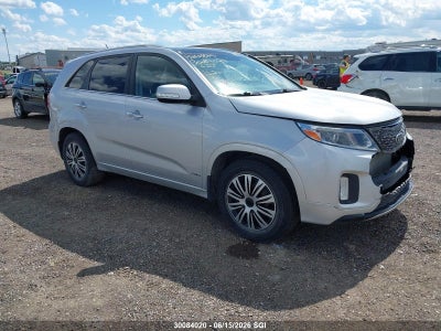 KIA SORENTO 2014. Lot# 30084020. VIN 5XYKWDA71EG470372. Photo 1