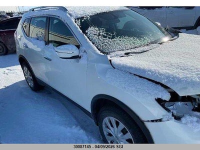 5N1AT2MV9FC821128 NISSAN ROGUE Photo 1