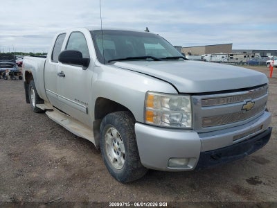 CHEVROLET SILVERADO 2010. Lot# 30090715. VIN 1GCSKSE36AZ125695. Photo 1