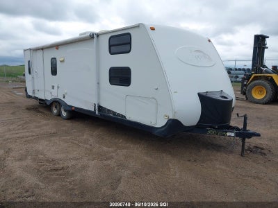 KEYSTONE TRAILER ZEPPLIN 2004. Lot# 30090740. VIN 4YDT301244L606245. Photo 1