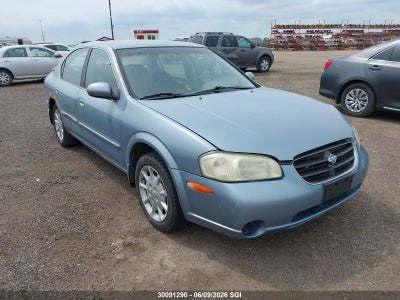 NISSAN MAXIMA 2000. Lot# 30091290. VIN JN1CA31D0YT762173. Photo 1