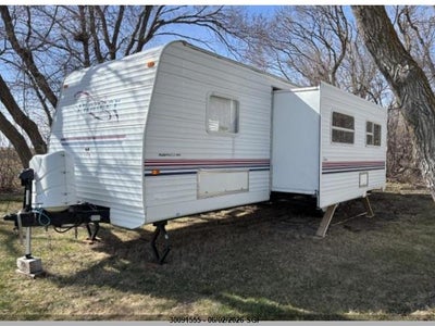 FLEETWOOD PIONEER 2002. Lot# 30091555. VIN 1EB1T302626000811. Photo 1