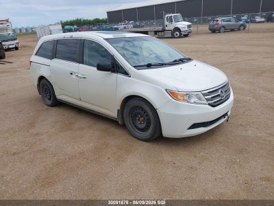 HONDA ODYSSEY 2013. Lot# 30091878. VIN 5FNRL5H67DB503892. Photo 1