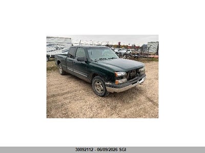 CHEVROLET SILVERADO 2004. Lot# 30092112. VIN 2GCEC19TX41296798. Photo 1
