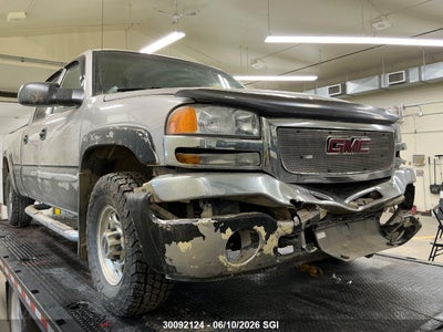 GMC SIERRA 2005. Lot# 30092124. VIN 1GTGK13U25F916180. Photo 1