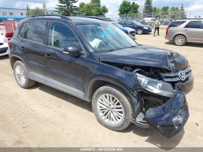VOLKSWAGEN TIGUAN 2016. Lot# 30090870. VIN WVGJV7AX4GW608715. Photo 1