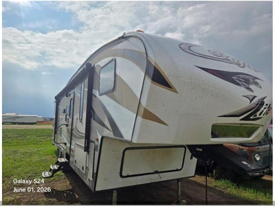 KEYSTONE TRAILER 28RD8 2016. Lot# 30092653. VIN 4YDF28R2XGV502824. Photo 1