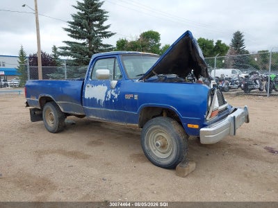 1B7KM2689LS723134 DODGE W-SERIES Photo 1