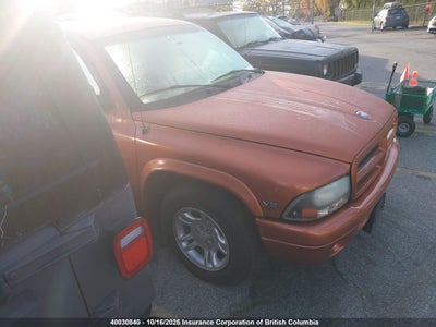 1B7GL22Z6YS735532 DODGE DAKOTA Photo 1
